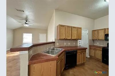 2005 Charleston Court, Killeen, TX 76542 - Photo 39