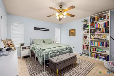 305 W Blancas Drive, Copperas Cove, TX 76522 - Photo 9