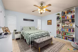 305 W Blancas Dr, Copperas Cove, TX 76522 - Photo 9