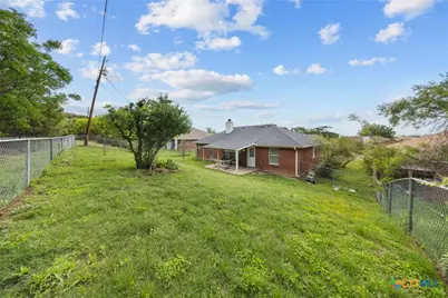 305 W Blancas Drive, Copperas Cove, TX 76522 - Photo 15