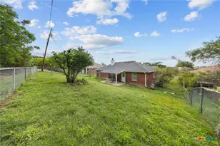 305 W Blancas Dr, Copperas Cove, TX 76522 - Photo 15