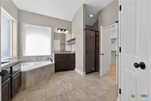 815 Serene Waters, Spring Branch, TX 78070 - Photo 25