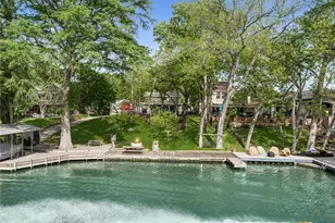 723 E Zipp Rd, New Braunfels, TX 78130 - Photo 29