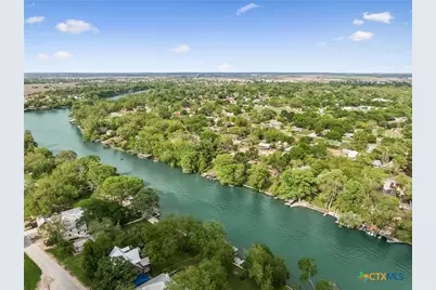 723 E Zipp Road, New Braunfels, TX 78130 - Photo 31