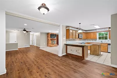 3525 Centennial Drive, Belton, TX 76513 - Photo 9