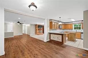 3525 Centennial Dr, Belton, TX 76513 - Photo 9