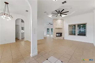 6108 Marble Falls Dr, Killeen, TX 76542 - Photo 5