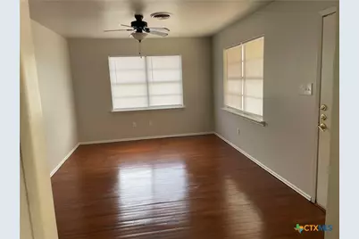 1005 Phil Avenue, Copperas Cove, TX 76522 - Photo 5
