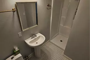 2002 N Wheeler St, Victoria, TX 77901 - Photo 35