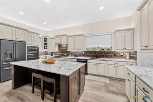 3070 Pecan Meadow Dr, Belton, TX 76513 - Photo 17