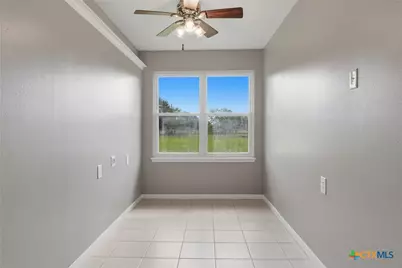 812 Chukar Drive, Victoria, TX 77905 - Photo 7