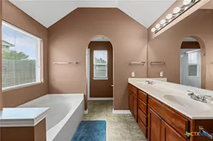 915 Neuberry Cliffe, Temple, TX 76502 - Photo 15