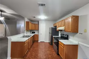 4706 Hartrick Bluff Rd, Temple, TX 76502 - Photo 7
