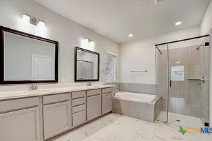 387 Borchers Blvd, New Braunfels, TX 78132 - Photo 9