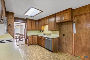 10040 W Fm 93, Belton, TX 76513 - Photo 11