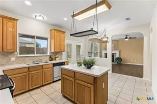 303 Buckskin Trail, Harker Heights, TX 76548 - Photo 21