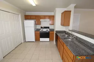 402 Bowden Ave, Copperas Cove, TX 76522 - Photo 3