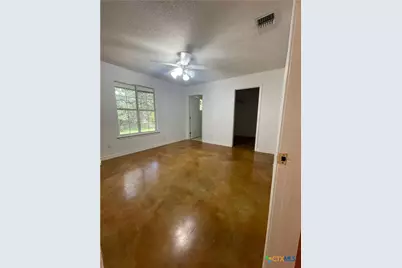 1640 Lonesome, Canyon Lake, TX 78133 - Photo 9