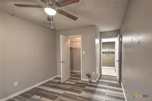 410 Suzie St, Killeen, TX 76542 - Photo 25