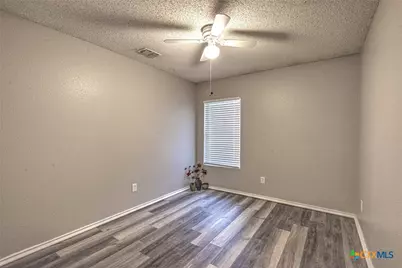 410 Suzie Street, Killeen, TX 76542 - Photo 21