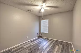 410 Suzie St, Killeen, TX 76542 - Photo 21