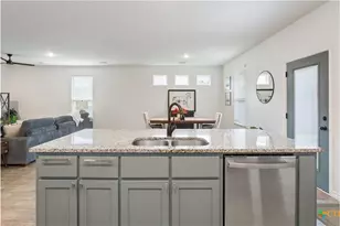 8409 Glade Dr, Temple, TX 76502 - Photo 11