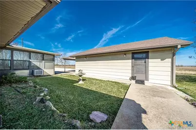 17941 Old 81, Troy, TX 76579 - Photo 17