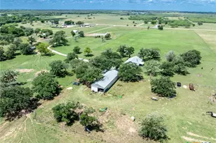 6589 State Hwy 304, Harwood, TX 78632 - Photo 41