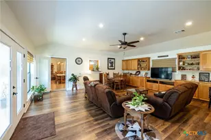 6589 State Hwy 304, Harwood, TX 78632 - Photo 19