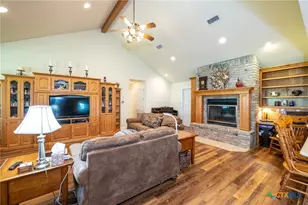6589 State Hwy 304, Harwood, TX 78632 - Photo 7