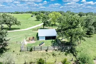 6589 State Hwy 304, Harwood, TX 78632 - Photo 39