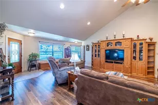 6589 State Hwy 304, Harwood, TX 78632 - Photo 5