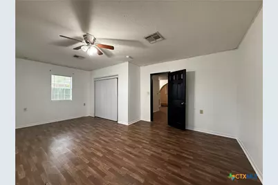 223 N Benavides Street #B, Port Lavaca, TX 77979 - Photo 19