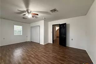 223 N Benavides St, Port Lavaca, TX 77979 - Photo 19