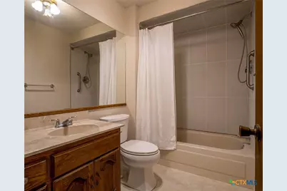 332 Panorama, Buchanan Dam, TX 78609 - Photo 17