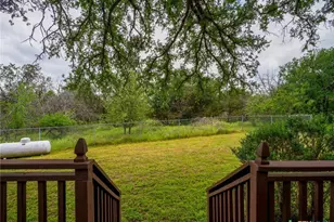 332 Panorama, Buchanan Dam, TX 78609 - Photo 23