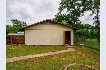 332 Panorama, Buchanan Dam, TX 78609 - Photo 27