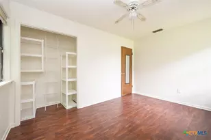 917 Holly St, Copperas Cove, TX 76522 - Photo 17
