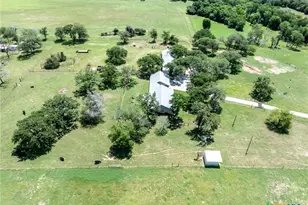 6589 State Hwy 304, Harwood, TX 78632 - Photo 41