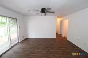 502 S 9th St, Copperas Cove, TX 76522 - Photo 5
