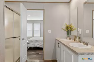 435 FM539, Floresville, TX 78114 - Photo 27