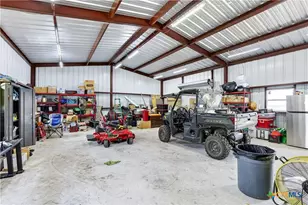 435 FM539, Floresville, TX 78114 - Photo 17
