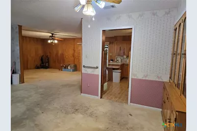 2512 Lowrey Drive, Gatesville, TX 76528 - Photo 11
