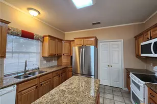 1771 Oak Glen, New Braunfels, TX 78132 - Photo 13