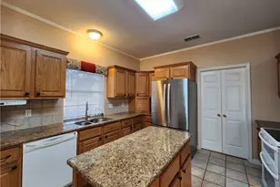1771 Oak Glen, New Braunfels, TX 78132 - Photo 17