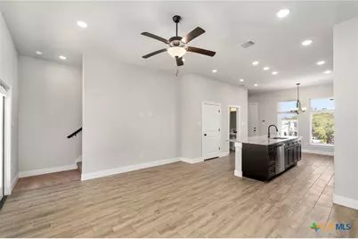 229 High Dr #B, Spring Branch, TX 78070 - Photo 7