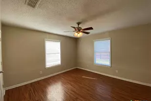 1490 W Klein Rd, New Braunfels, TX 78130 - Photo 15