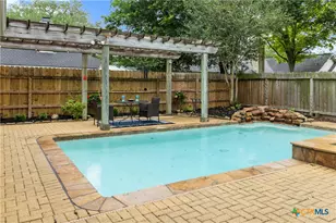 307 Cherrystone Cir, Victoria, TX 77904 - Photo 33