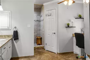 307 Cherrystone Cir, Victoria, TX 77904 - Photo 21