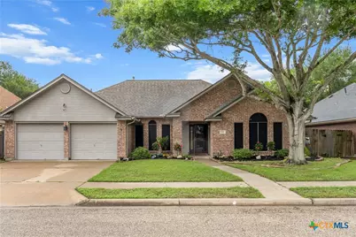 307 Cherrystone Circle, Victoria, TX 77904 - Photo 3